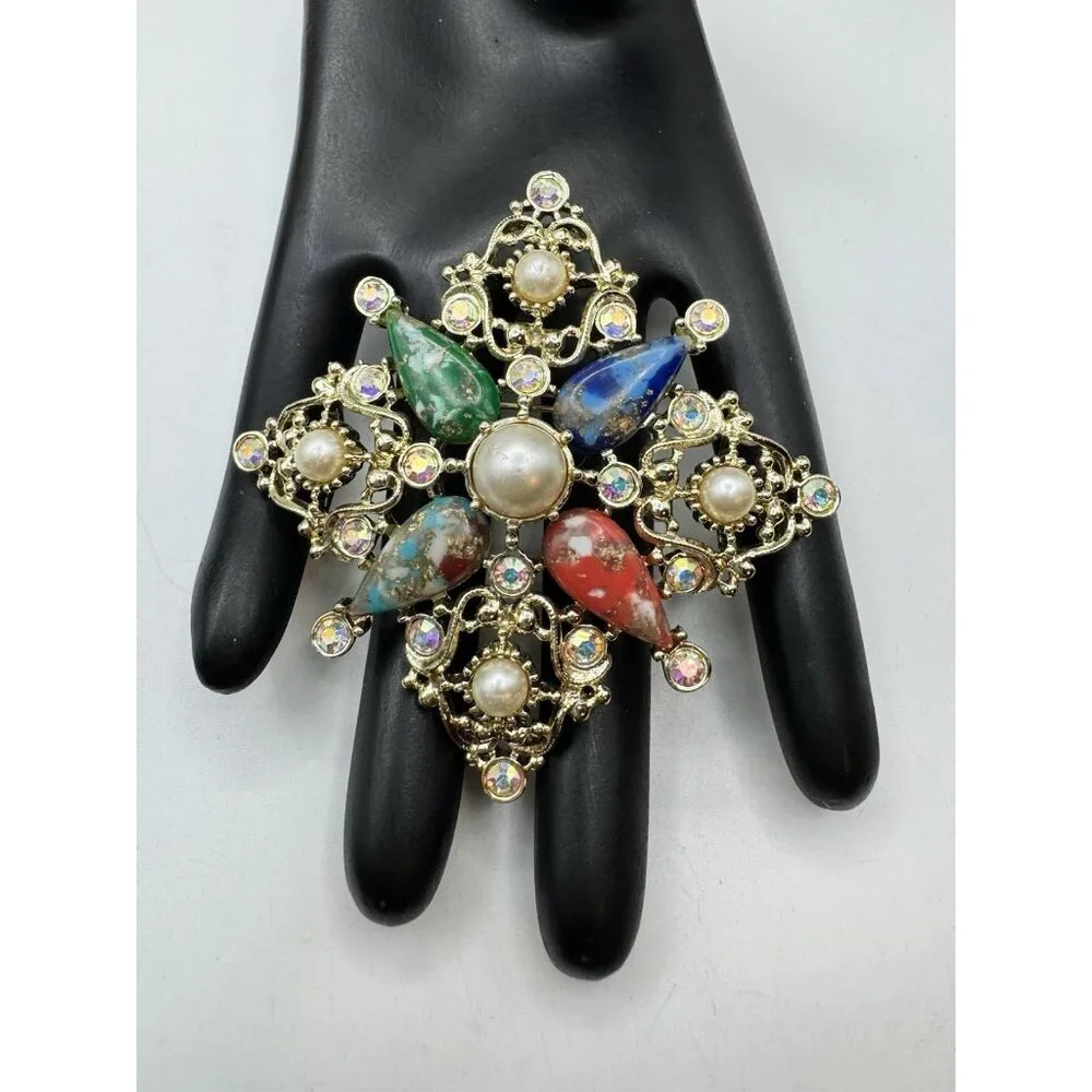 Vintage Sarah Coventry "Galaxy" Brooch Maltese Cross Confetti Lucite From 60s - Picture 6 of 9